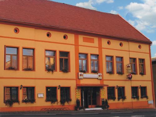 Foto - Unterkunft in Blšany - Hotel & Motorest V Údolí Zlatého potoka ***